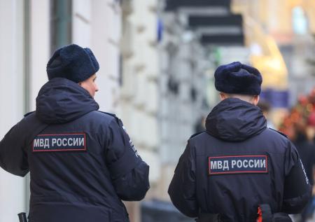 Напавший на одноклассников с ножом ученик пытался спрятаться на опоре ЛЭП
