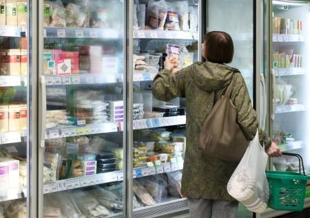 Новый формат ночных магазинов с доступом по QR-коду запустили в России